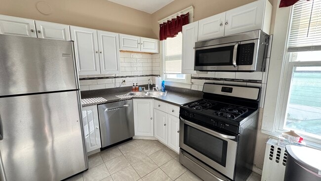 15 W Erie St, Unit #1