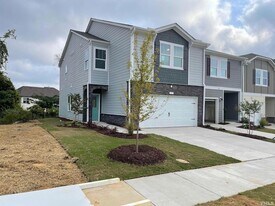 101 Joneshaven Dr in Fuquay Varina, NC - Building Photo