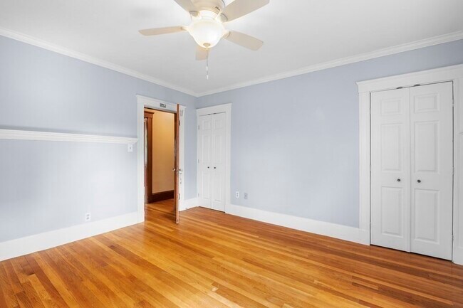 59 Brooksdale Rd, Unit 1F