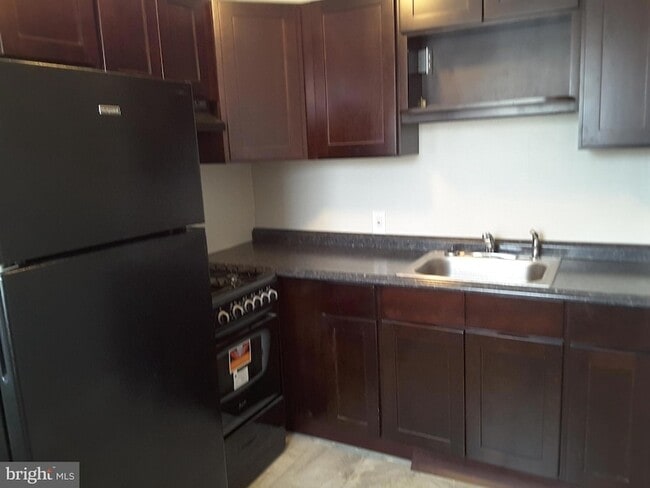 1226 Hellerman St in Philadelphia, PA - Building Photo - Building Photo