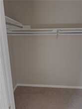 6446 River Park Dr in Riverdale, GA - Foto de edificio - Building Photo