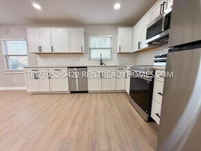 4723 Cairnvillage St in Houston, TX - Building Photo - Building Photo