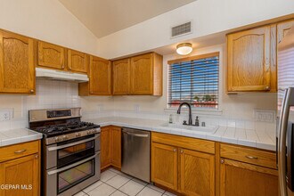 4628 King Arthur Ct in El Paso, TX - Building Photo - Building Photo