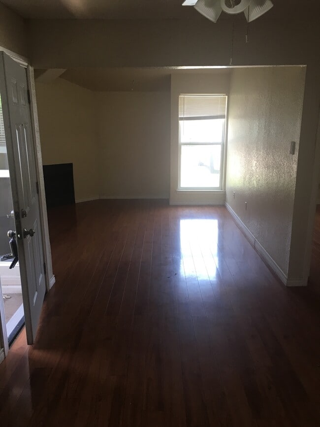 property at 2432 Windy Pine Ln