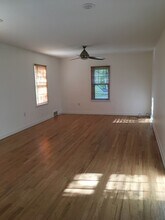 907 Pleasant Dr in Ypsilanti, MI - Building Photo - Building Photo