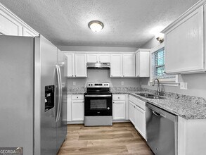 130 Hibiscus Trail in Fayetteville, GA - Building Photo - Building Photo