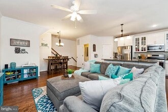 24525 Glenville Grv Ter in Aldie, VA - Building Photo - Building Photo
