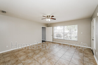 413 Shamrock Rd in Brandon, FL - Building Photo - Building Photo