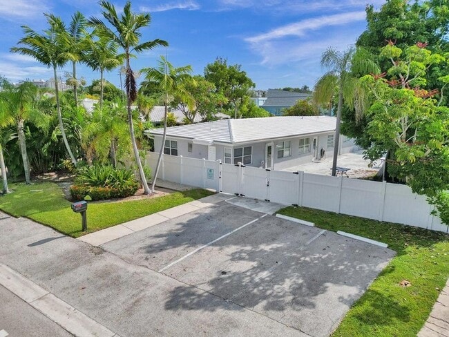 property at 4422 Sea Grape Dr