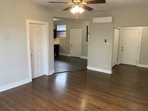 5501 S Everett Ave in Chicago, IL - Building Photo - Building Photo