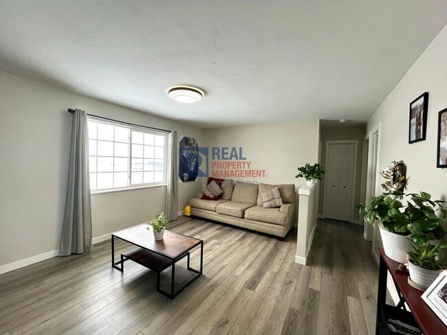 7110 Goldfield Dr in Colorado Springs, CO - Building Photo - Building Photo