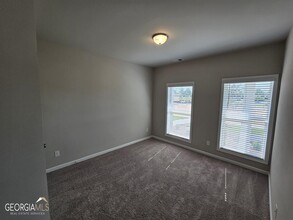 6 Iron Dr in Newnan, GA - Building Photo - Building Photo