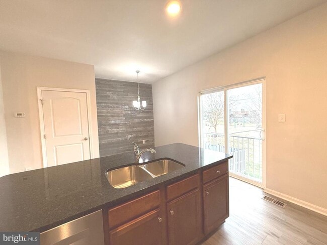 189 Magellan Dr in Martinsburg, WV - Building Photo - Building Photo