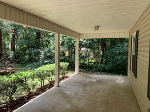 210 Valencia Dr in Tallahassee, FL - Building Photo - Building Photo