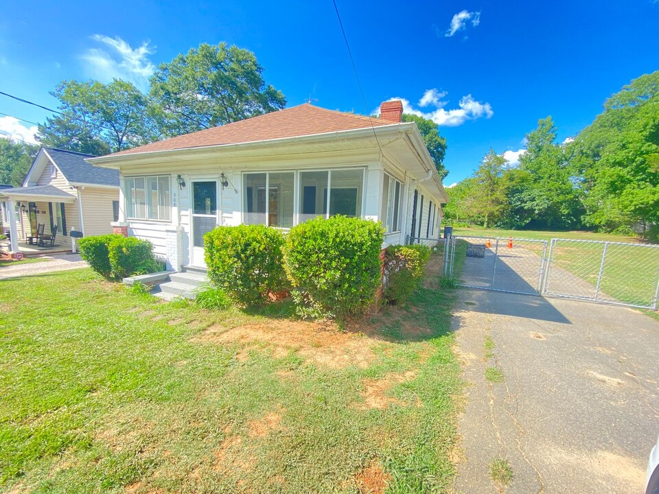 308 Bethpage Rd in Kannapolis, NC - Building Photo