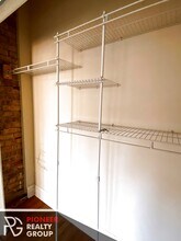 3523 N Racine Ave, Unit #3523-E3 in Chicago, IL - Building Photo - Building Photo