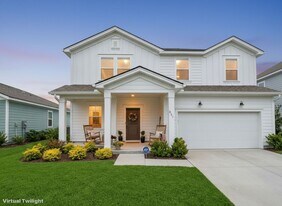 857 Longleaf Dr in Richmond Hill, GA - Building Photo