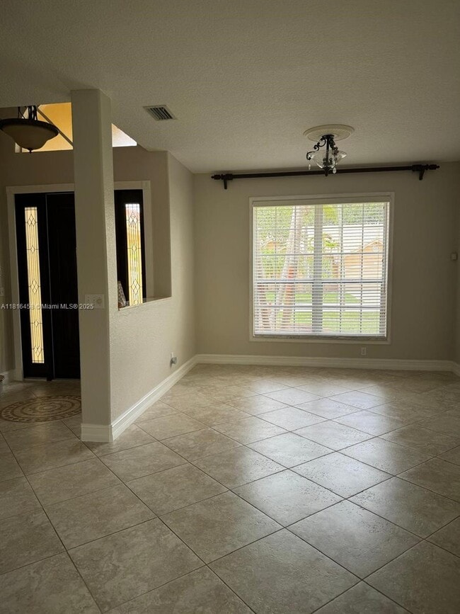 17809 NW 16th St in Pembroke Pines, FL - Building Photo - Building Photo