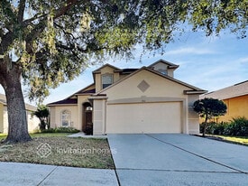 3901 Judson Dr, Unit 1350 in Land O Lakes, FL - Building Photo