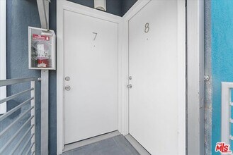 2948 Exposition Blvd in Santa Monica, CA - Building Photo - Building Photo