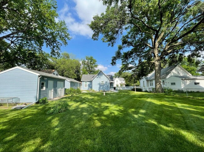 property at 1415 N D St