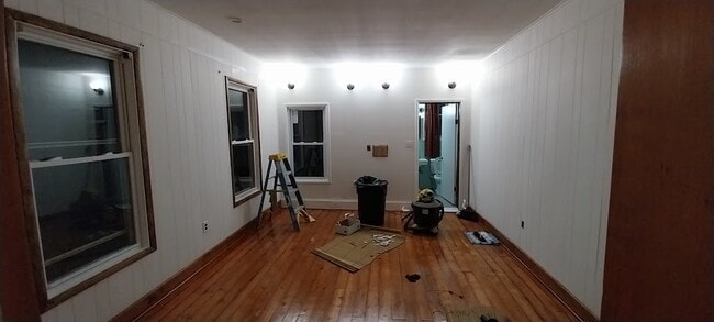 31 Lincoln Ave, Unit 1 in Poughkeepsie, NY - Building Photo - Building Photo