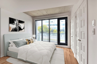 1050 Bd René-Lévesque E in Montréal, QC - Building Photo - Building Photo