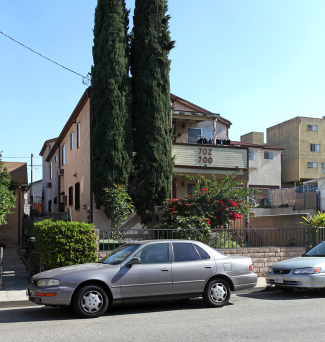 700-702 Grand Ave in Los Angeles, CA - Building Photo - Building Photo