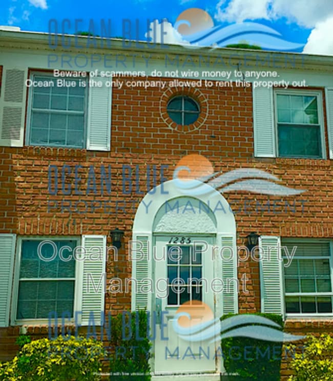 1285 85th Terrace N
