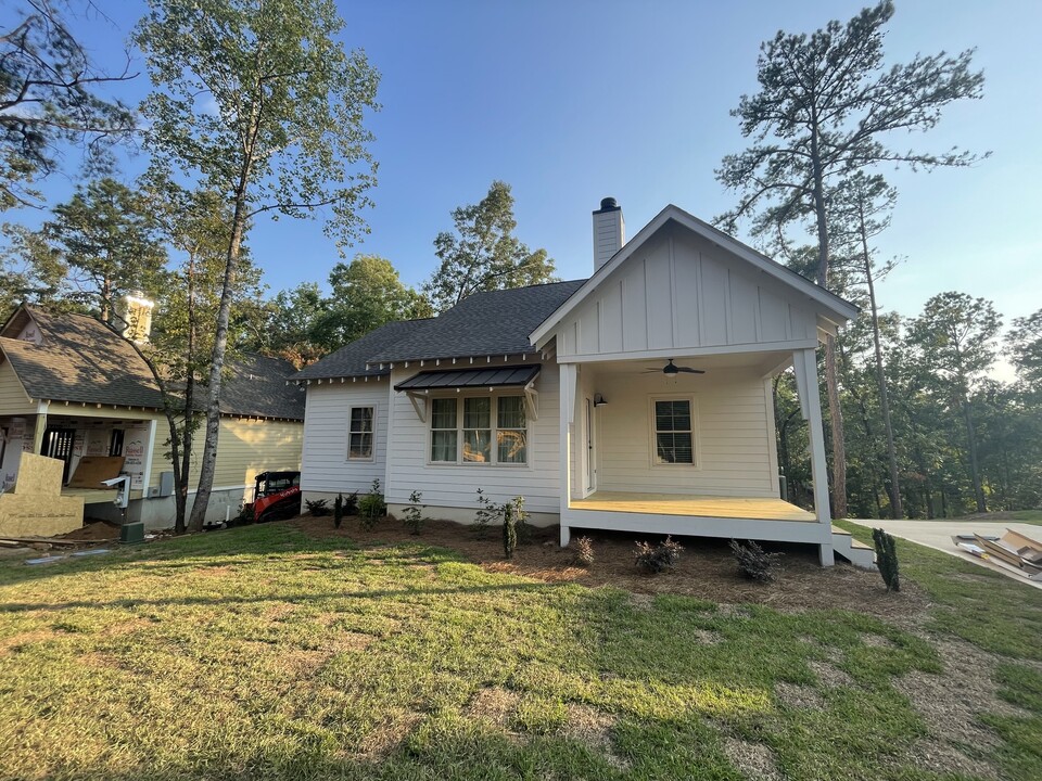 123 Village Trl in Dadeville, AL - Building Photo