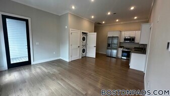 16-18 highgate St., Unit 303 in Boston, MA - Building Photo