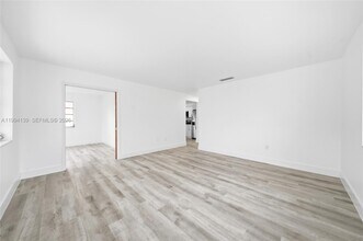 1781 SW 13th St in Miami, FL - Building Photo - Building Photo