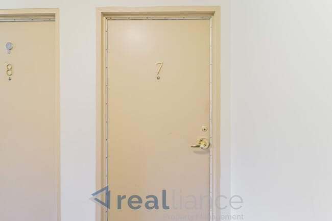 8700 Manchester Rd in Silver Spring, MD - Building Photo - Building Photo