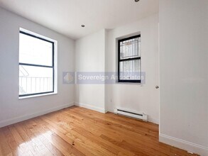 932 Amsterdam Ave in New York, NY - Building Photo - Building Photo