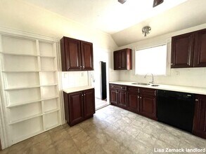 202 Corey Rd, Unit 1 in Boston, MA - Building Photo - Building Photo