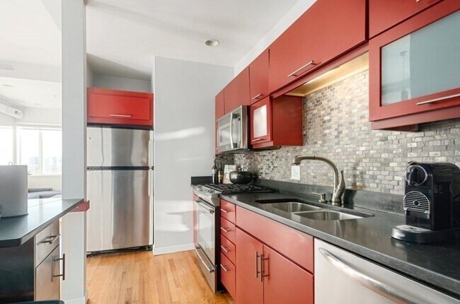 149 Webster St, Unit 2 in Boston, MA - Building Photo - Building Photo