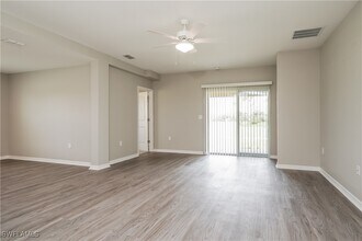 1238 NE 40th Terrace in Cape Coral, FL - Building Photo - Building Photo
