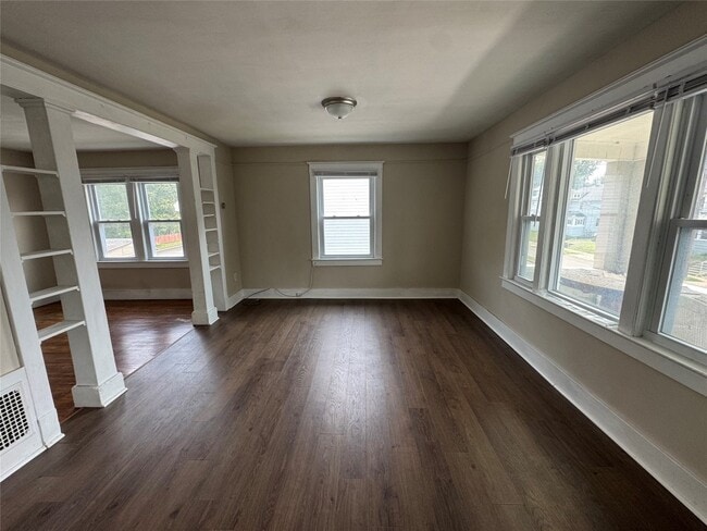 61 Ackley Ave in Johnson City, NY - Building Photo - Building Photo