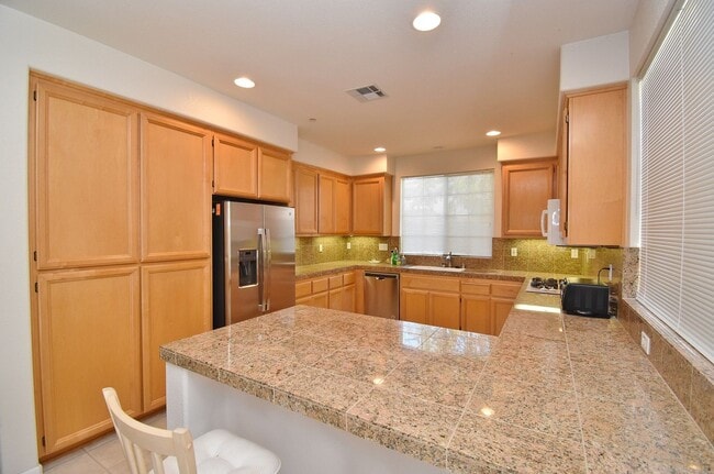 property at 140 Bellflower Ln
