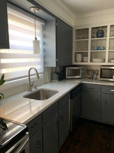 608 Jackson St in Paris, TN - Foto de edificio - Building Photo