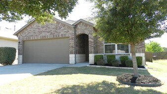 9902 Baden Ln in Austin, TX - Building Photo