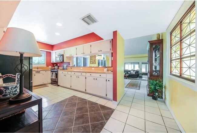 107 Canterbury Dr in Haines City, FL - Building Photo - Building Photo