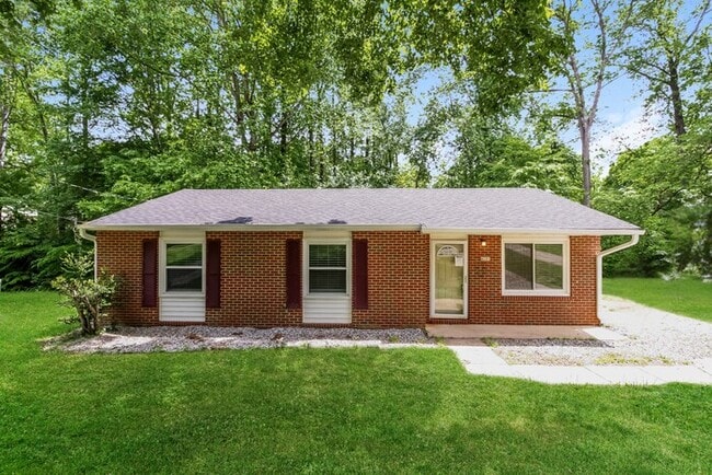 property at 4201 S Jasmin Ct