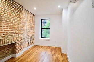 588 Quincy St, Unit 5A in Brooklyn, NY - Building Photo - Building Photo