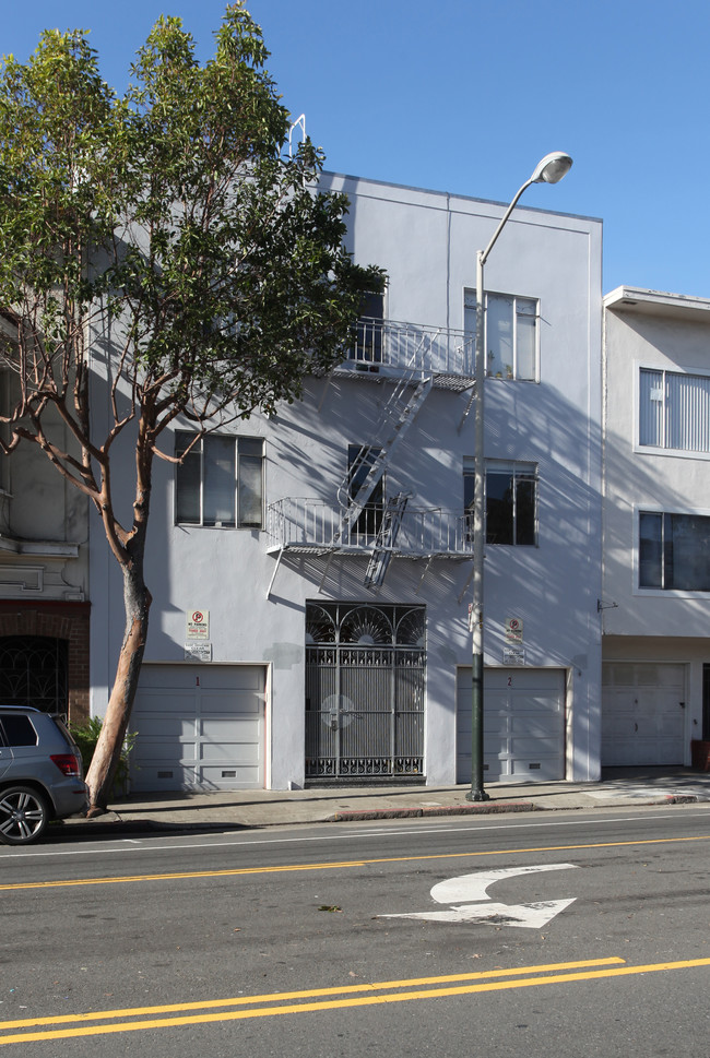 1424 Valencia in San Francisco, CA - Building Photo - Building Photo