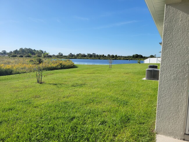 2779 Grandbury Grove Rd in Lakeland, FL - Building Photo - Building Photo