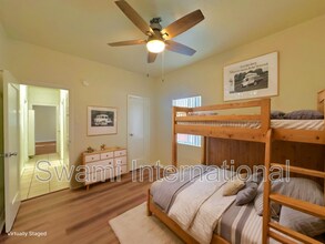 2080 Chestnut Ave in Long Beach, CA - Building Photo - Building Photo