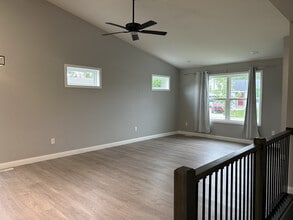 35 Winding Wy in Bloomington, IL - Building Photo - Building Photo