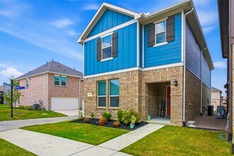 4812 Foundation St in Haltom City, TX - Building Photo - Building Photo