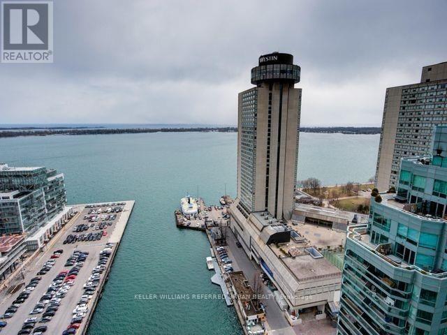 10-3010 Yonge St